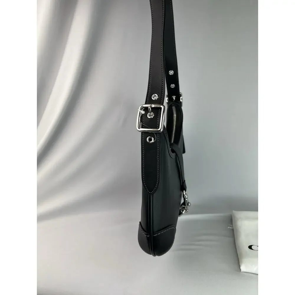NWOT Coach Hamptons Hobo Bag in Black Glovetanned Leather (CW642)